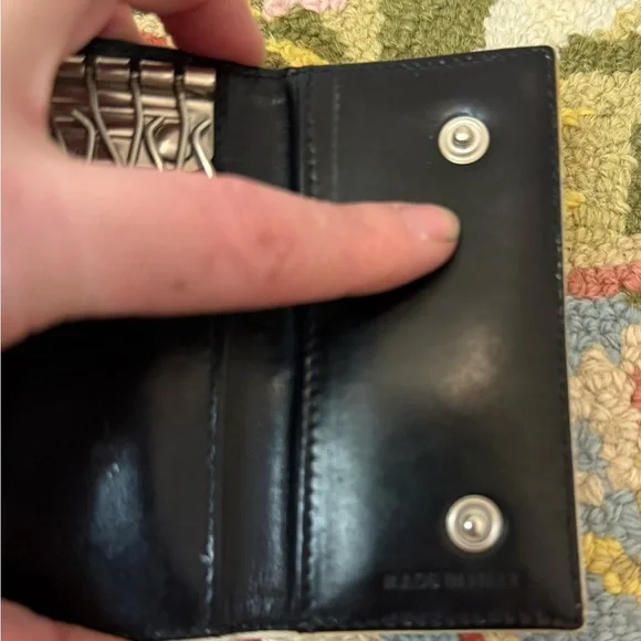 PRADA Unisex Tessuto White Nylon Six-Key Holder With Black Patent Interior - Picture 9 of 16